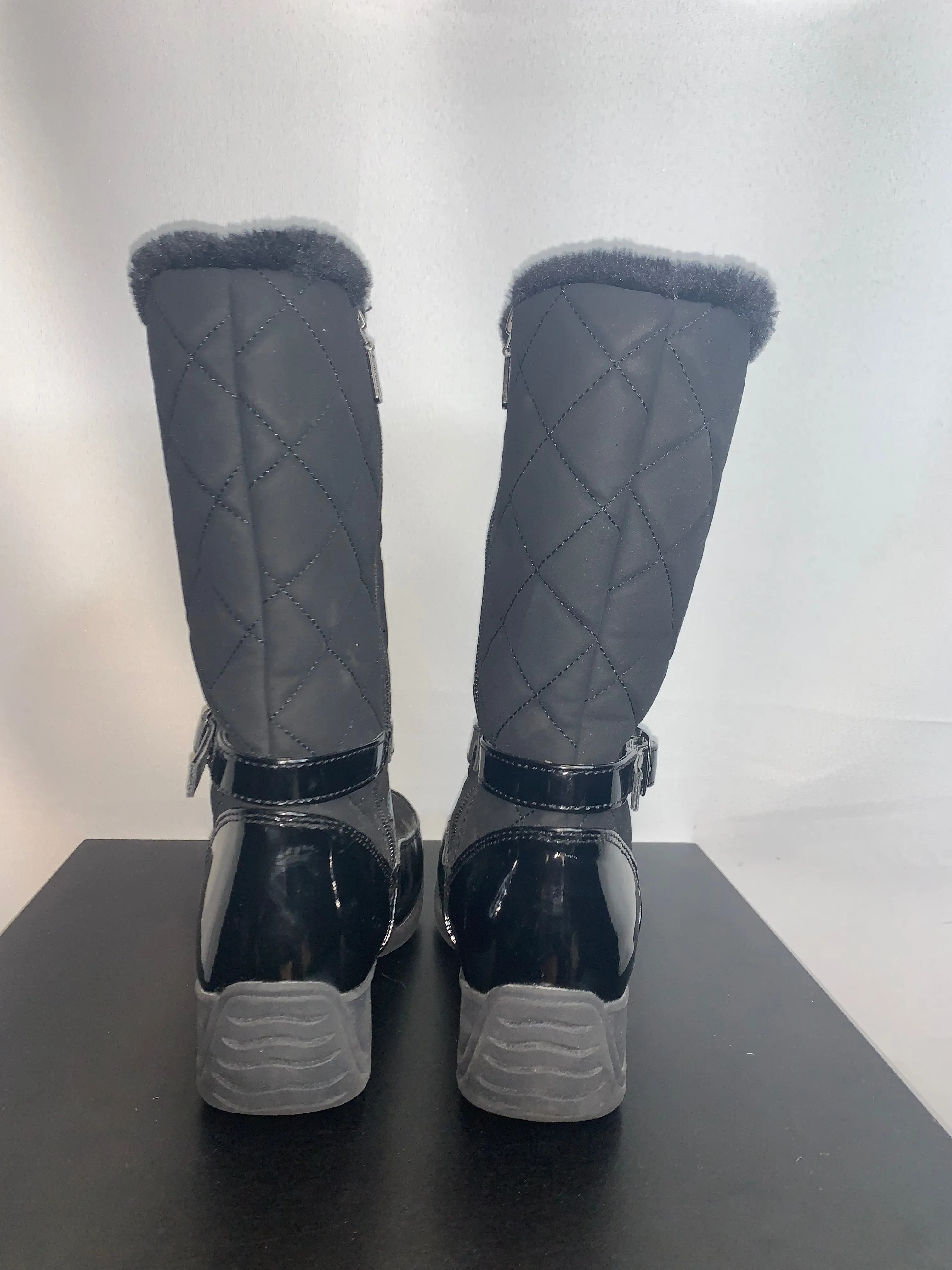Boots Snow By Khombu  Size: 7.5