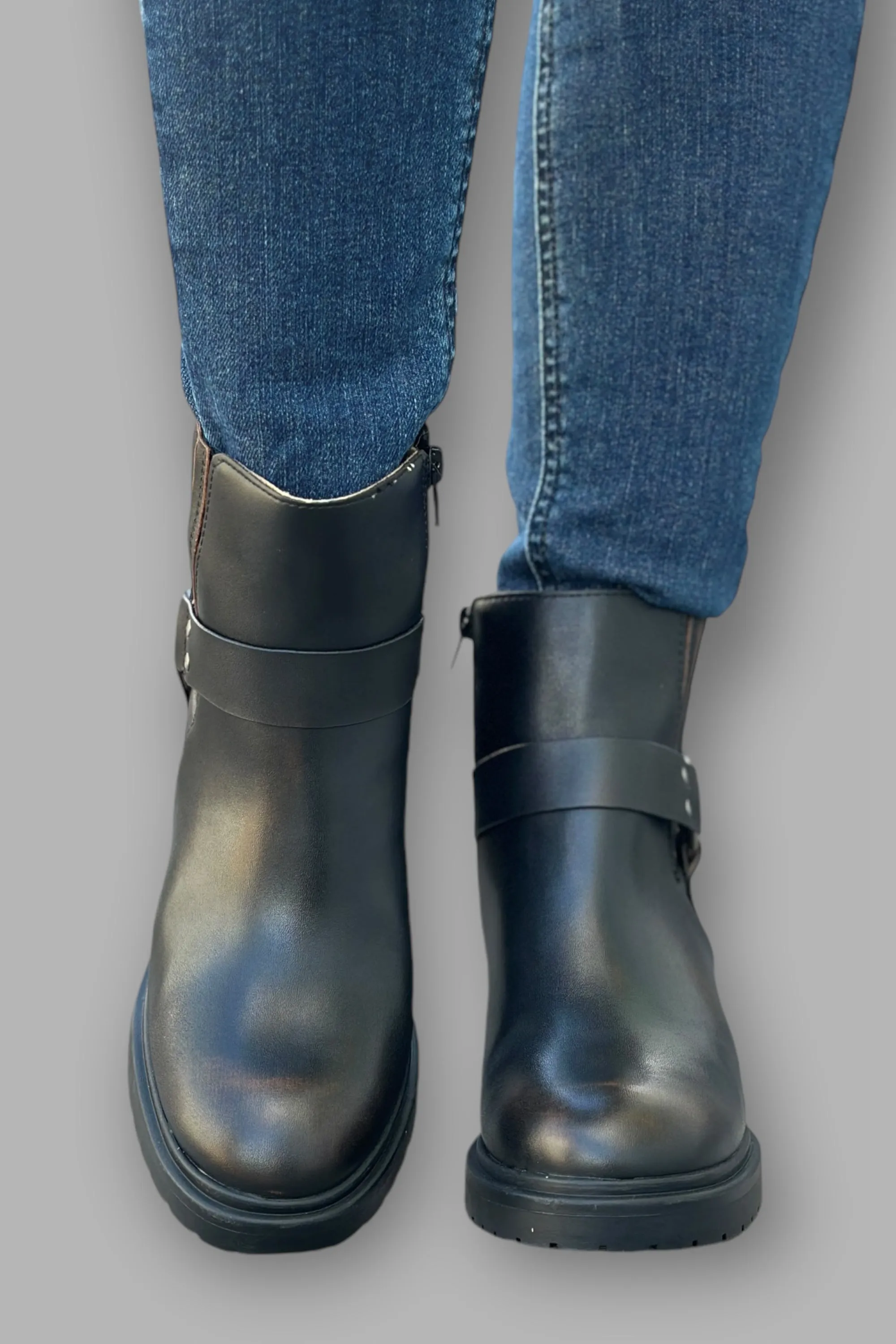 Jayden Motorcycle Booties - Black