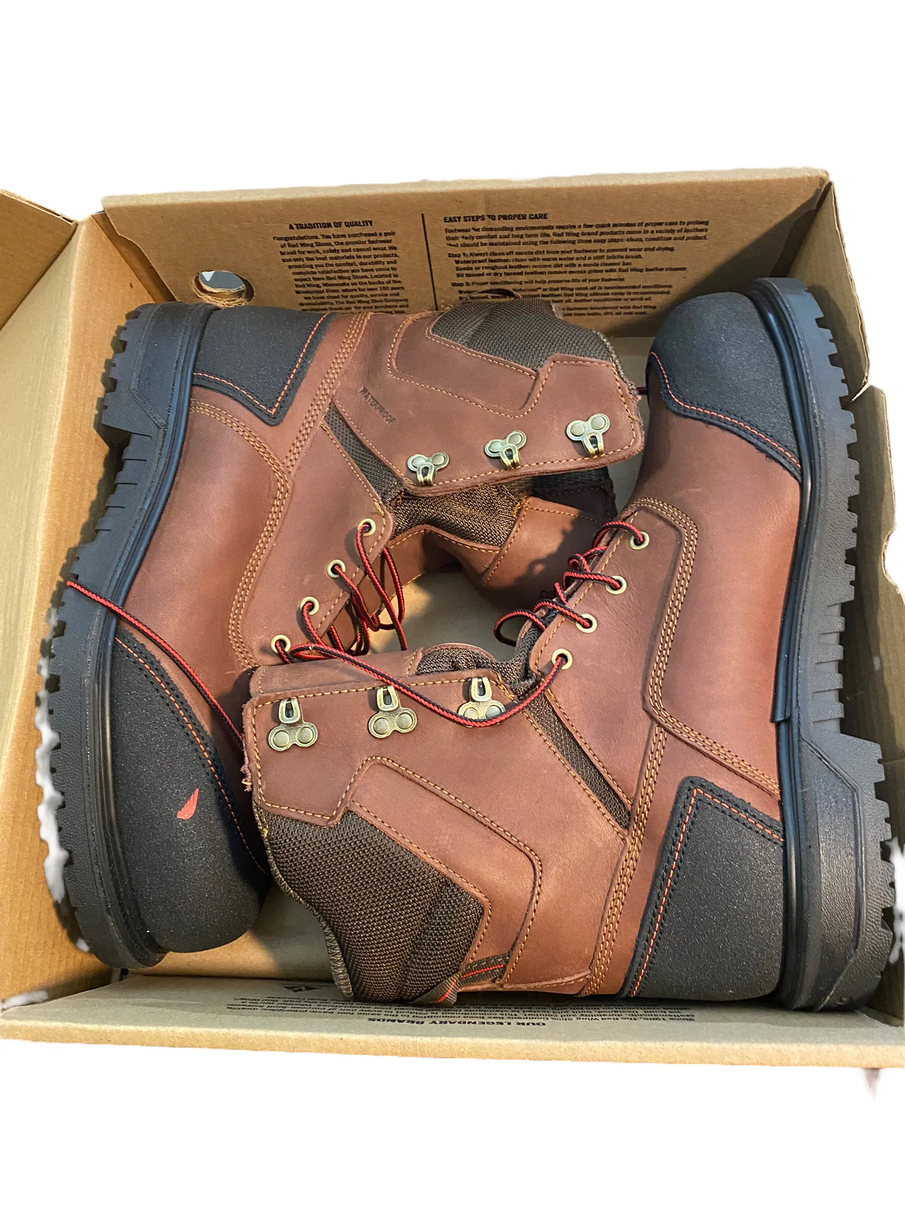 Red Wing Men's Brown Leather  Work Boots